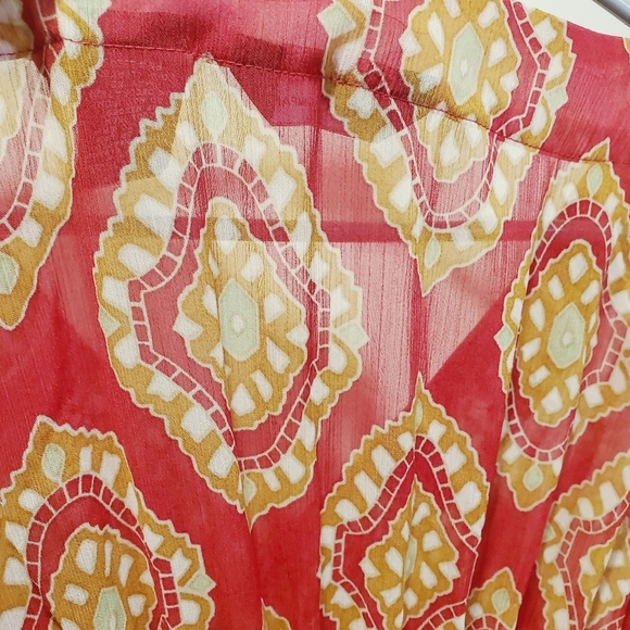 NEW YORK & COMPANY light weight tunic top size M - Picture 8 of 10